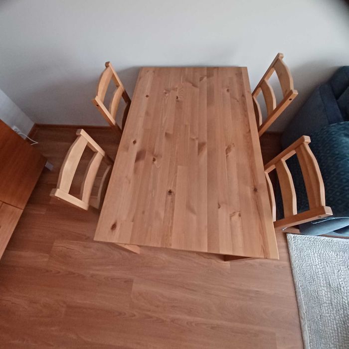 Stol z krzeslami Ikea