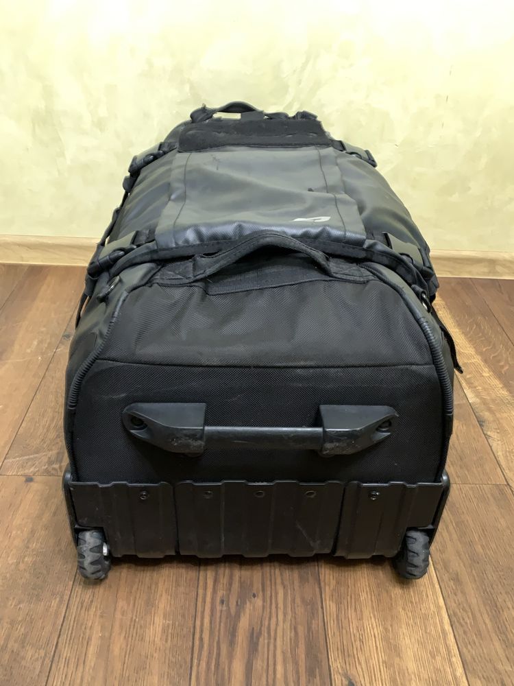 Сумка дорожня PUSH Division One roller gear bag