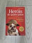 Livro Heróis de Quatro Patas