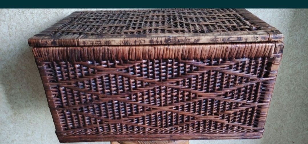 Ящик (короб, сундук) из натурального ротанга