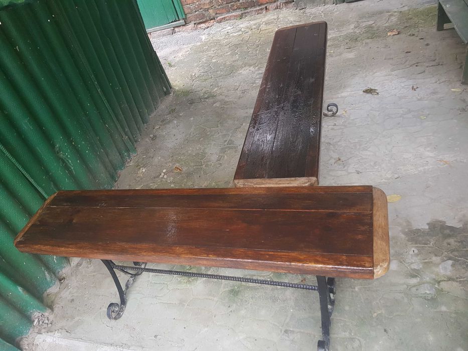 Лавки деревяні на кованій стійці