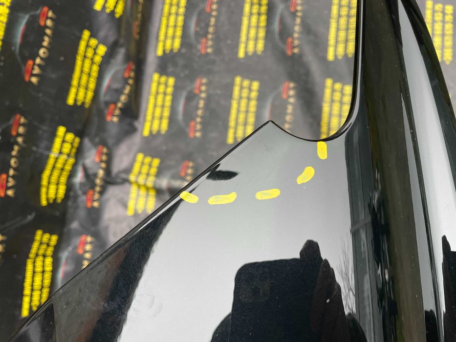 Крило ліве AUDI Q4 в наявності 2021- оригінал з аркою 89A821105