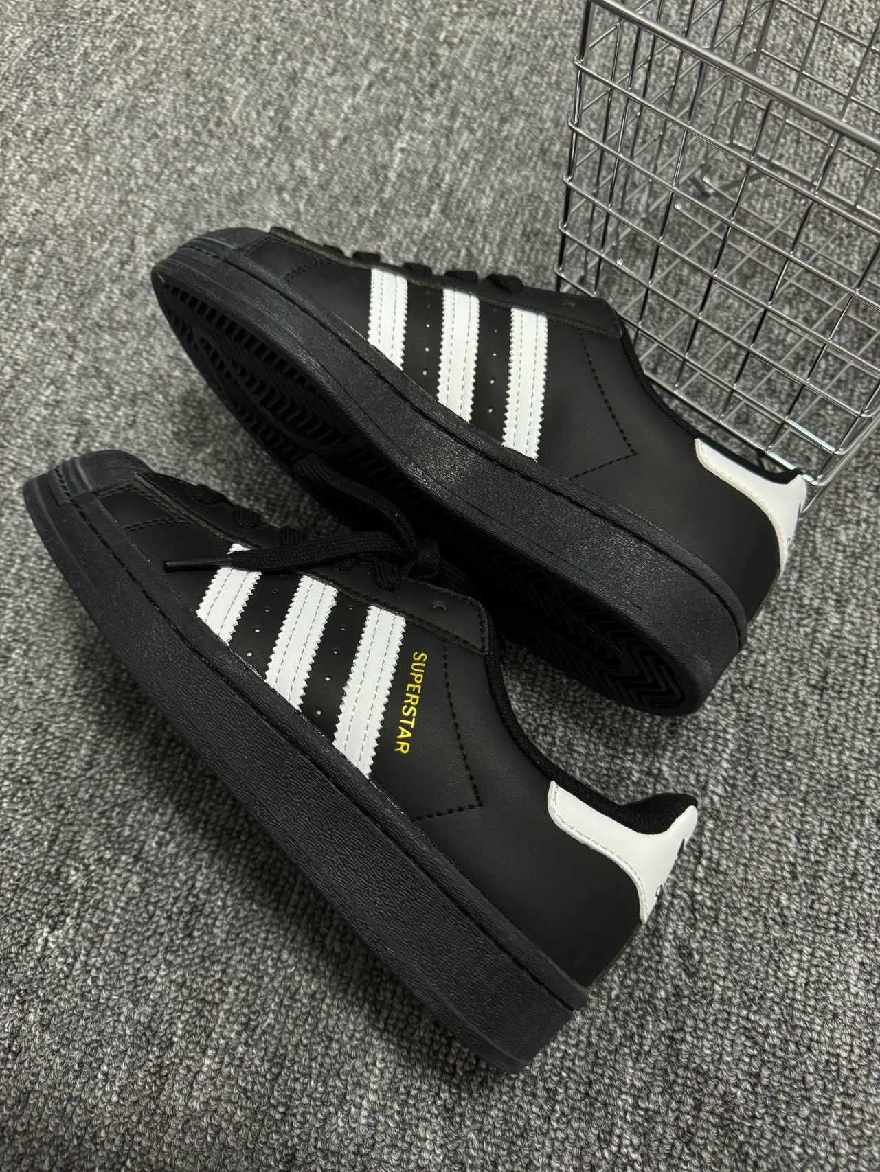 Adidas Superstar Core Black Rozmiar 38