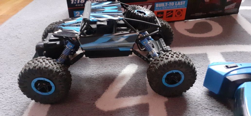 Auto zdalnie sterowane RC 4x4 terenowe