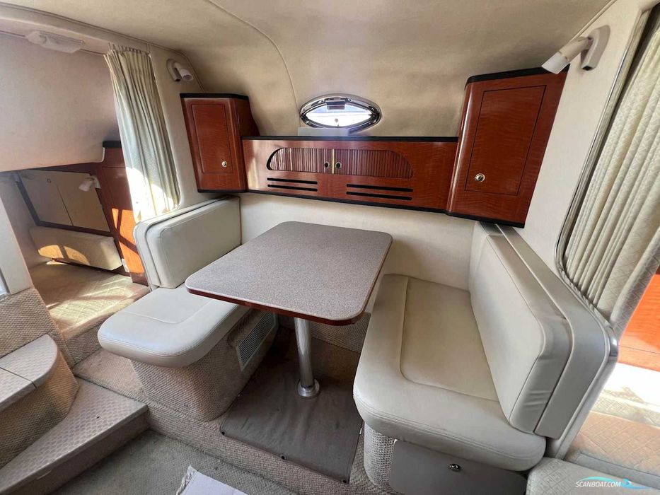 Łódź motorowa Sea Ray 315