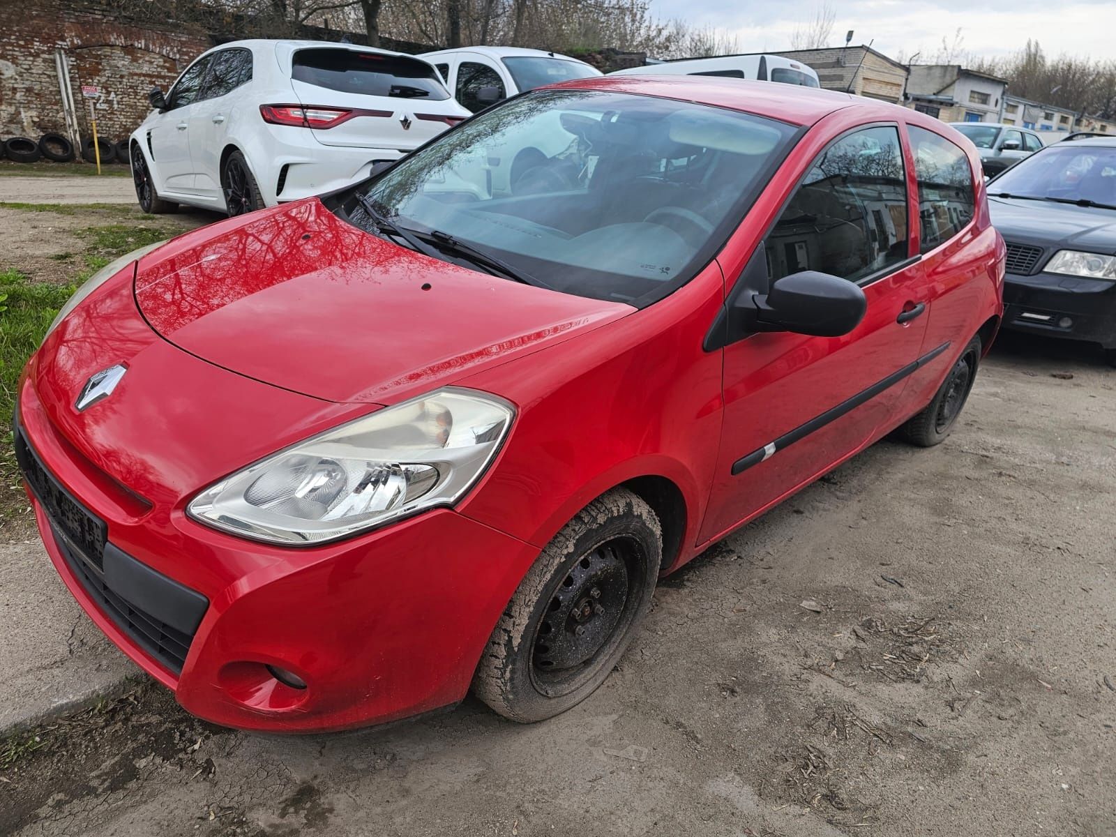 Renault Clio 3 lift 2009 blotnik lewy