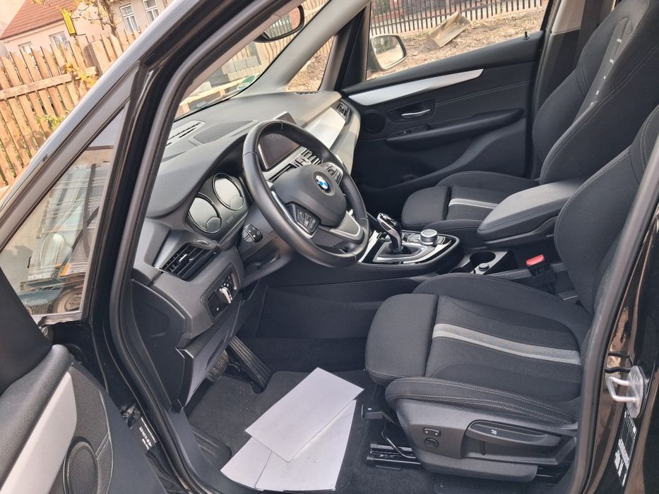 Bmw 2 f46 2022 jak nowa