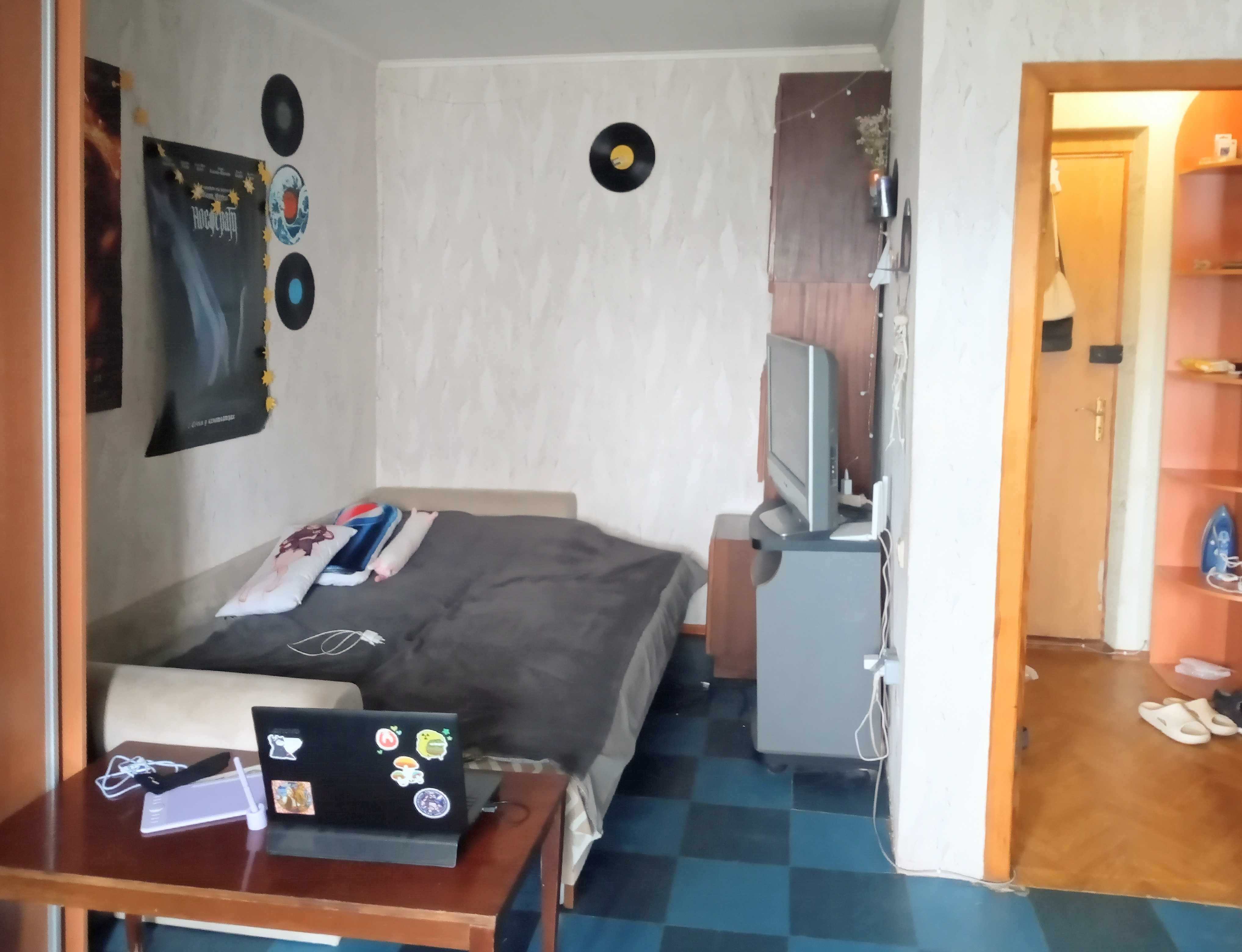 Продам 1 к. к. 12 кв-л, пр.Б.Хмелницького, Терра, кімната 19.2 м² Irin