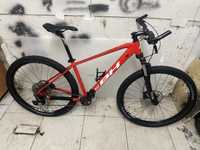 Bicicleta btt roda 29 BH