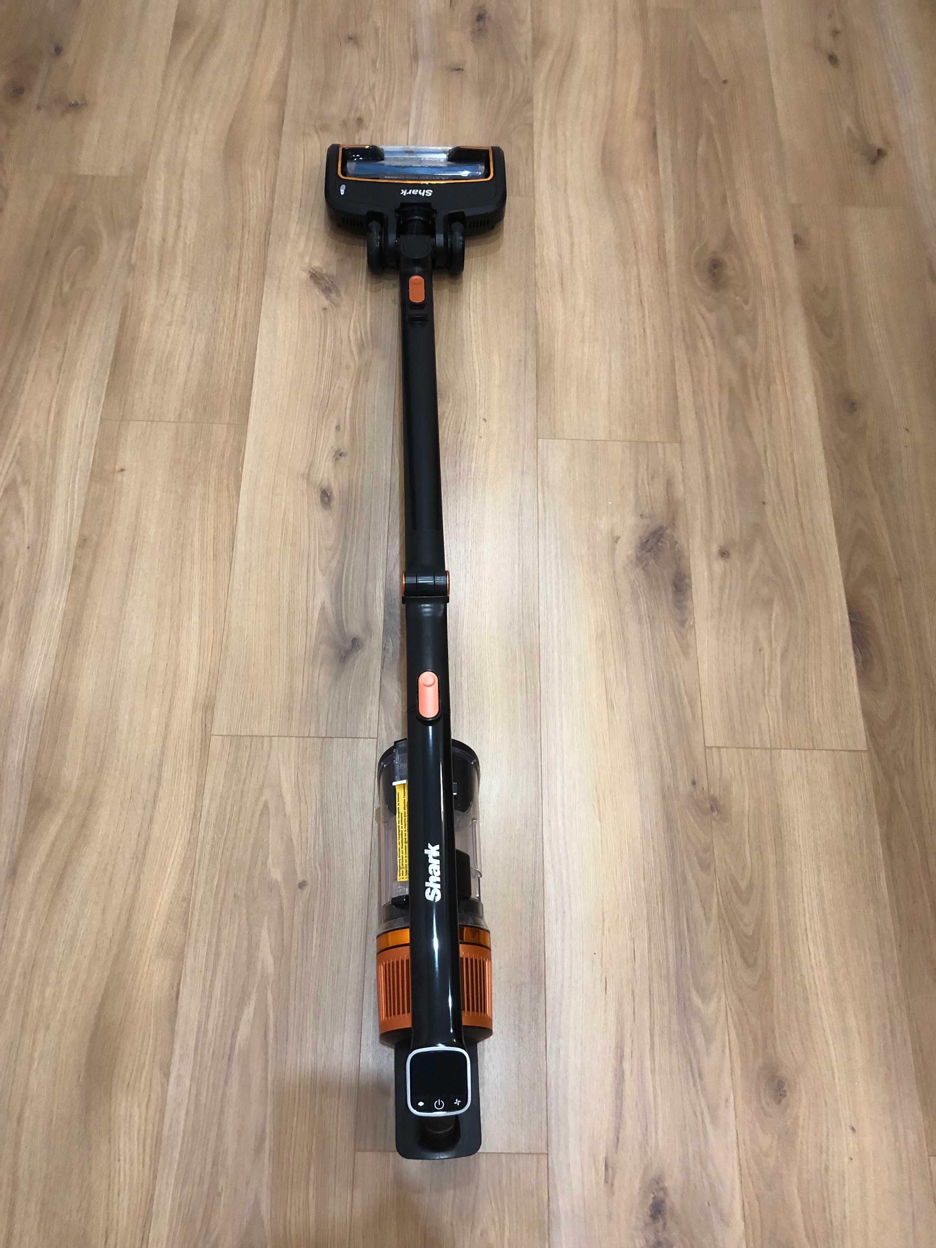Акумуляторний пилосос Shark IZ300EU