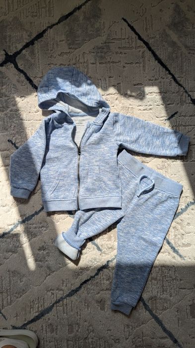 Костюм утеплений Primark на 2-3 роки