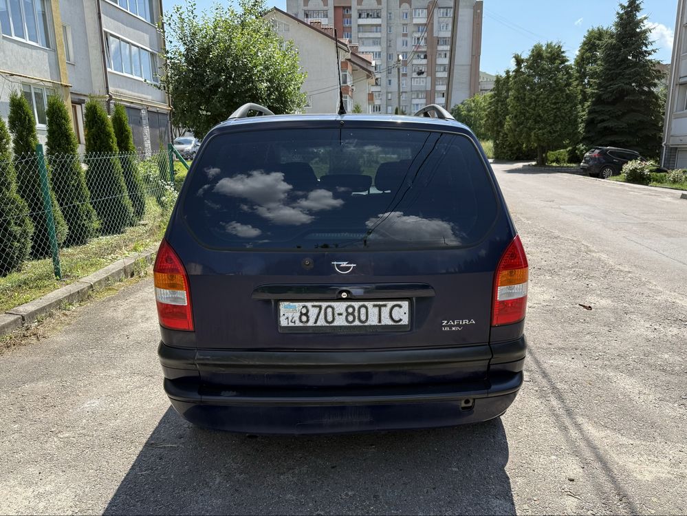Opel Zafira A 2000 1.8 бензин 7 місць Опель Зафіра А