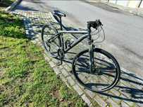 Bicicleta semi-nova