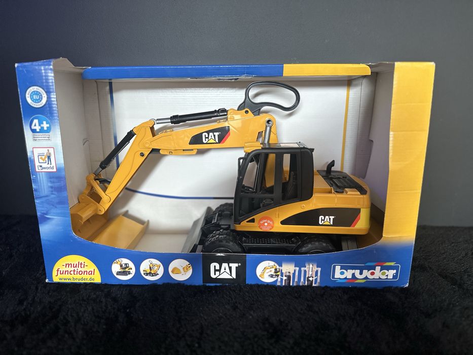 Model koparki CAT - Bruder 1:16 realistyczna zabawka dla dzieci