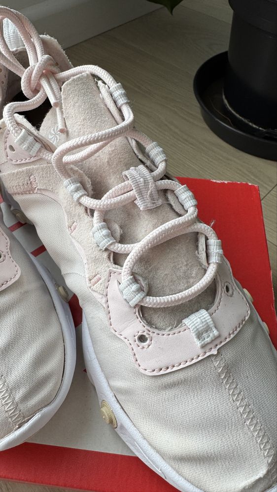 Nike react element 55