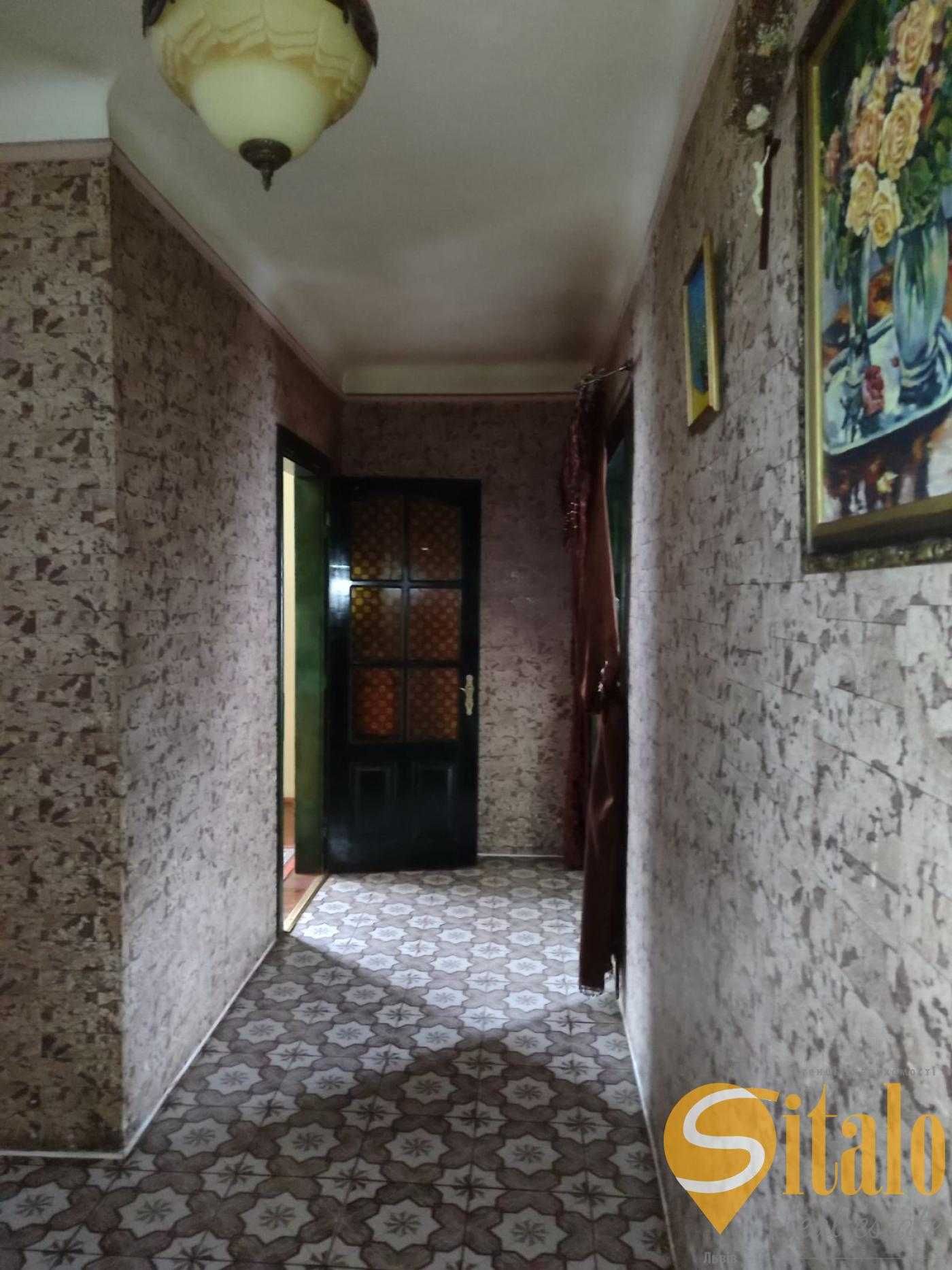 Продаж будинку, Липники