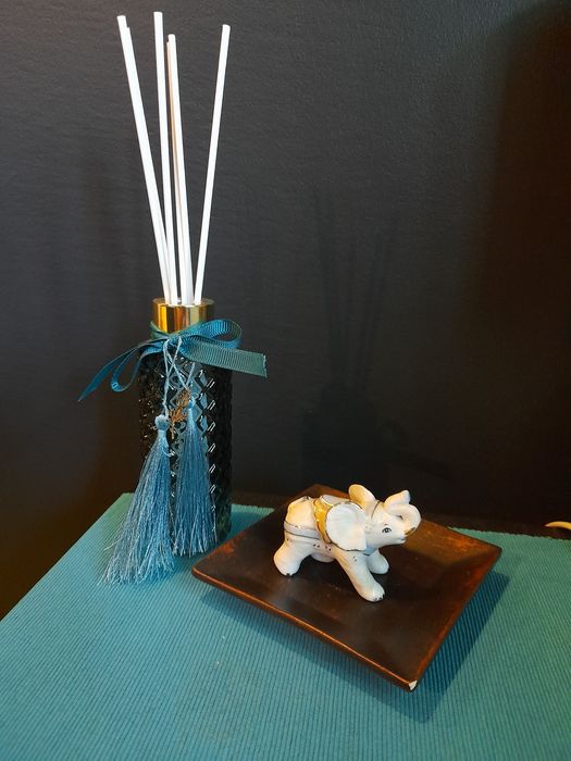 Dekoracje, słonik, wazonik do olejków zapachowych, popielniczka