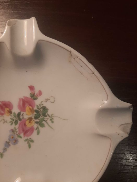 Пепельница антикварная оригинальная 19 век  Meissen.Монеты Украины.