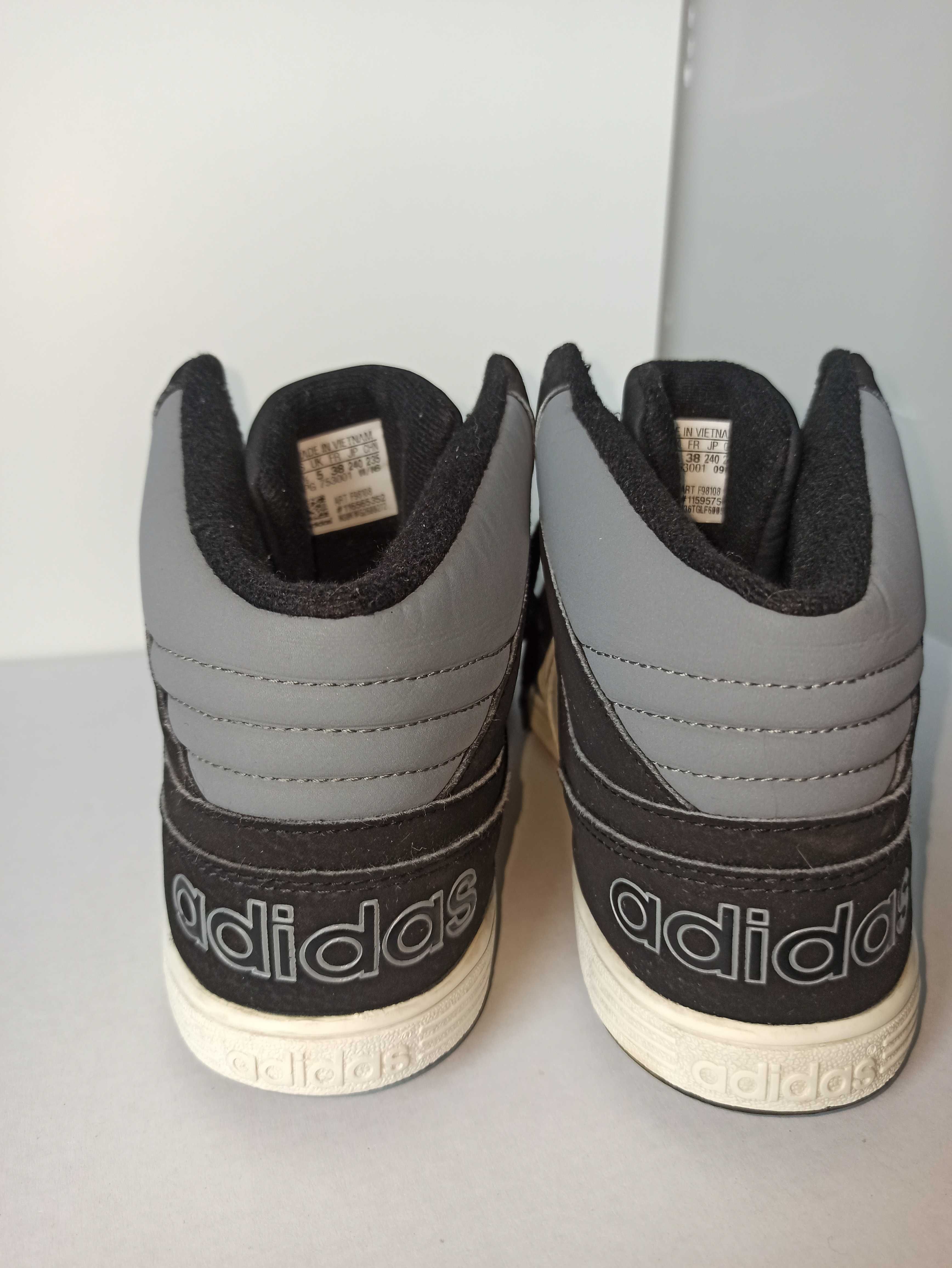 Buty młodzieżowe, sportowe Adidas