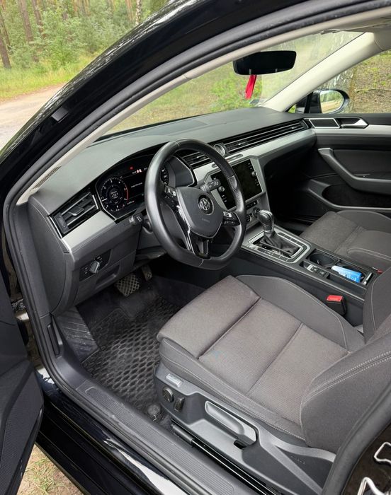 VW Passat B8   2,0tdi 2019r. Polski  salon