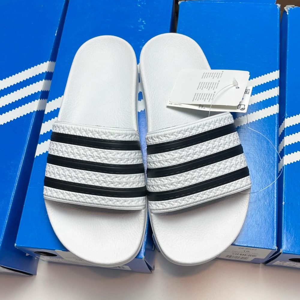 Тапки Adidas Adilette оригінал нові в коробці шльопанці сланці