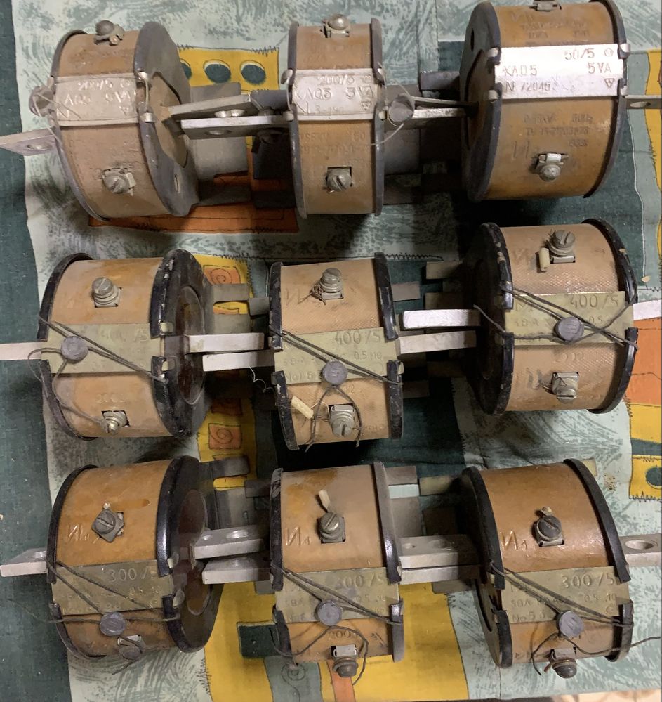 Трансформатор тока МФ 0200 УЗ 0.66 kv 50 Hz