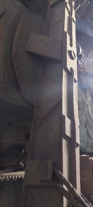 Причіп розпуск лісовозний.