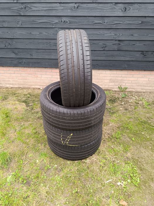 Opony letnie Goodyear Eagle F1 245 45 R18 96W