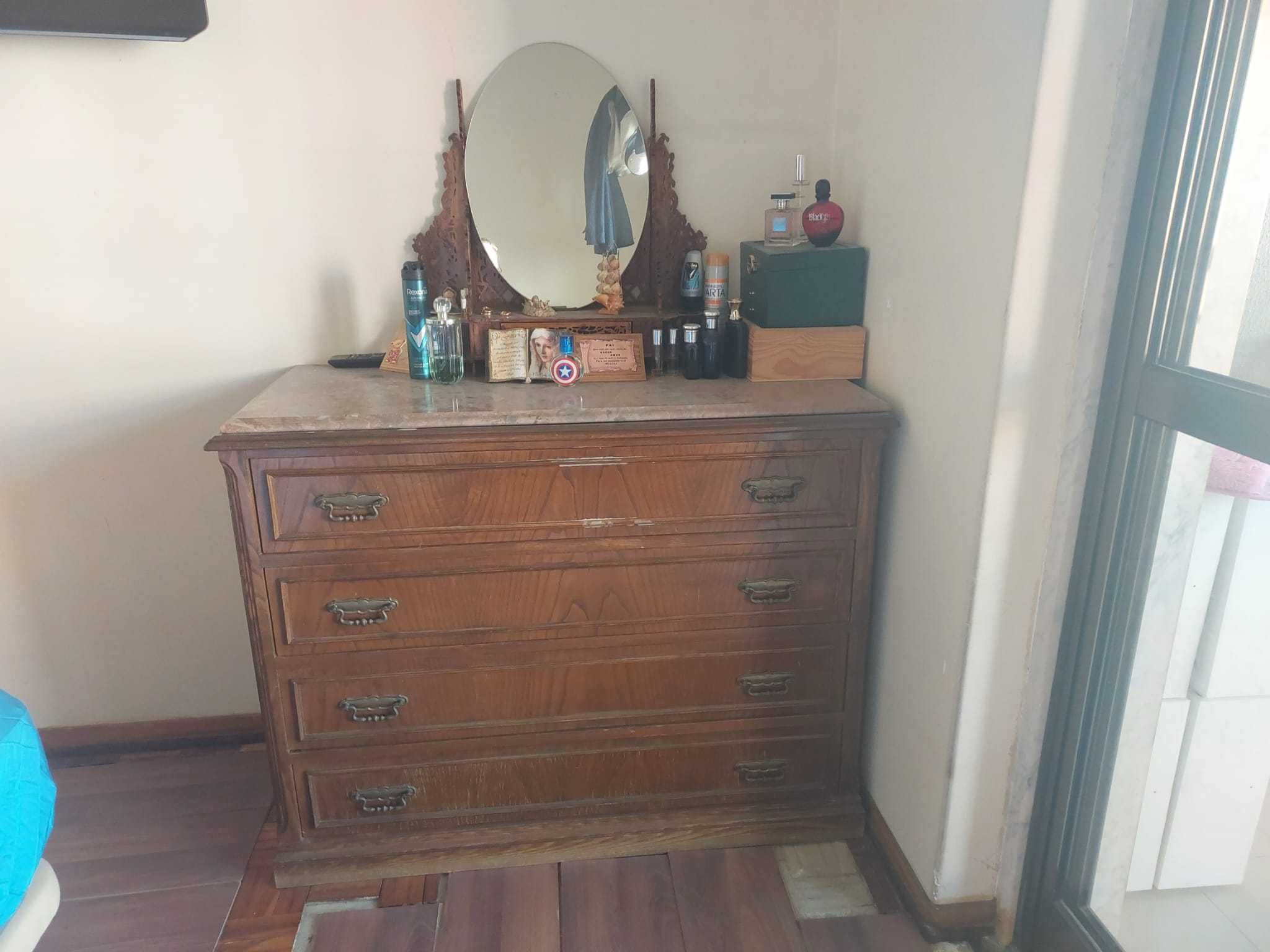 Comoda  Nogueira 107x46x84 cm