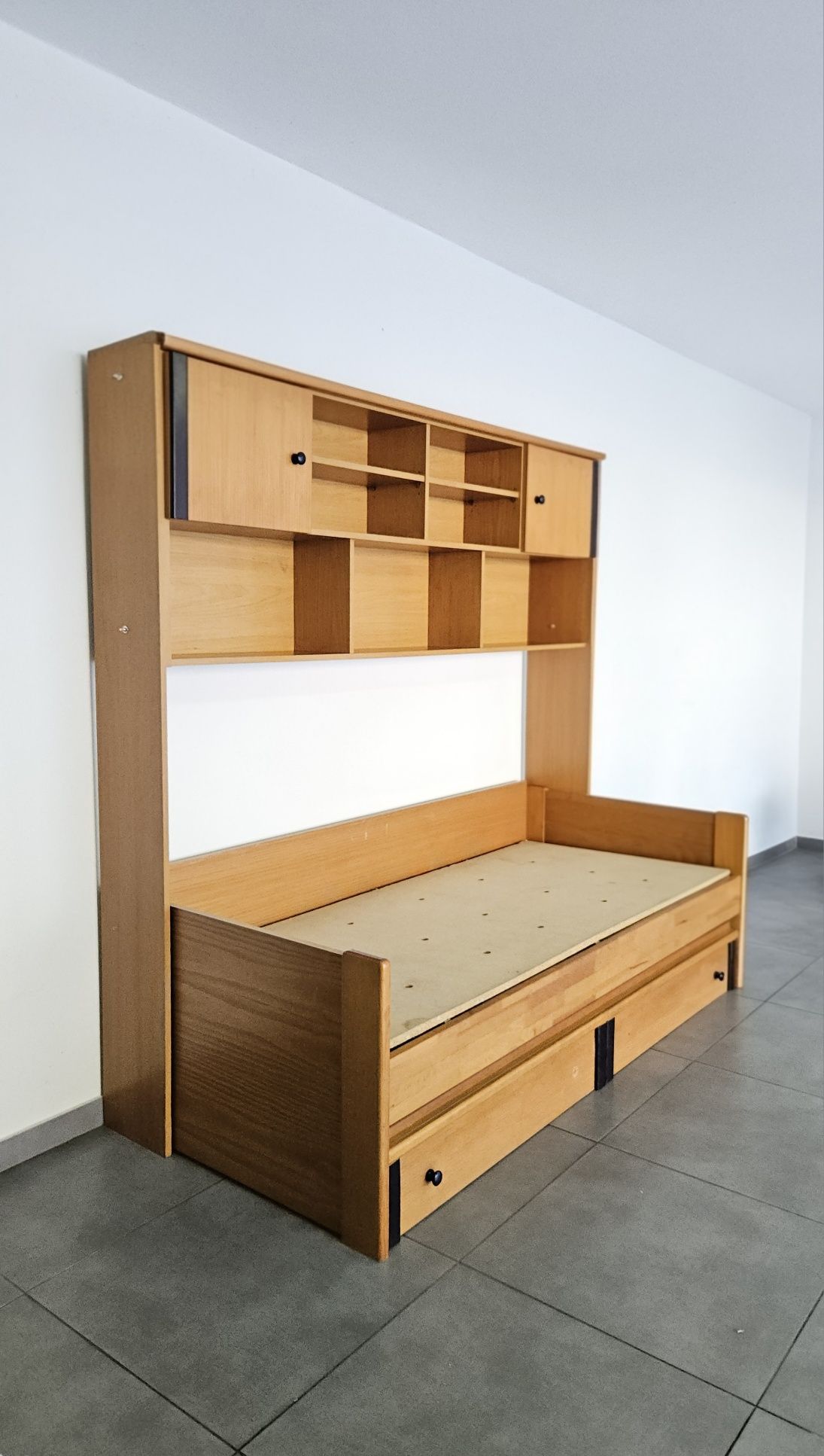 Quarto de criança + OFERTA de escritório