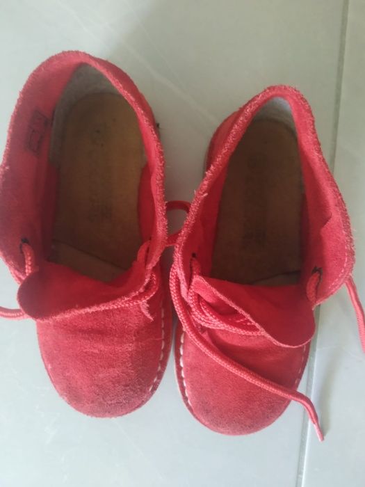 Vendo botas menino