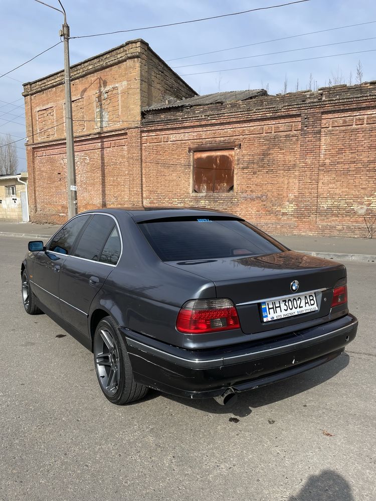 Продам bmw e39