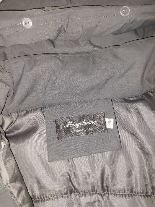 Куртка сіра жіноча