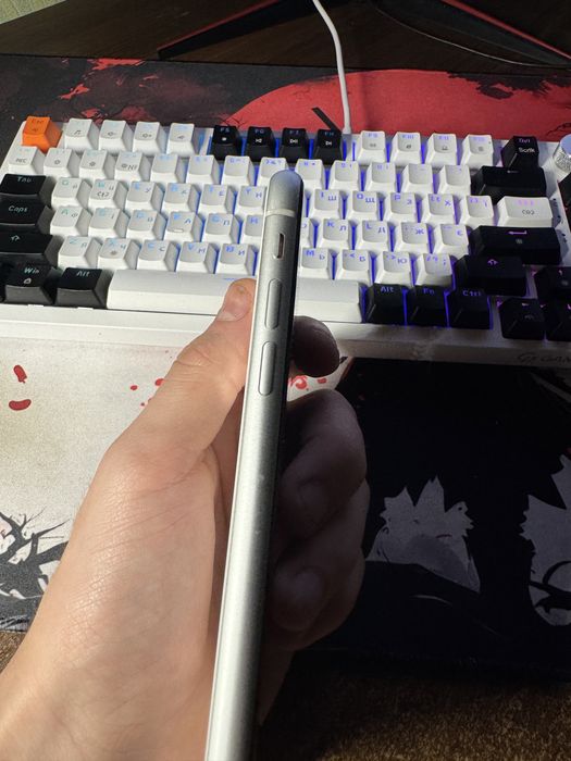 Iphone XR 64gb 100% акб