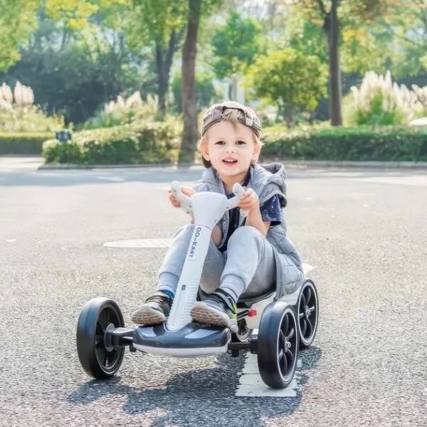 Електромобіль складний з акумулятором 6V 4.5Ah і швидкістю до 6 км/год