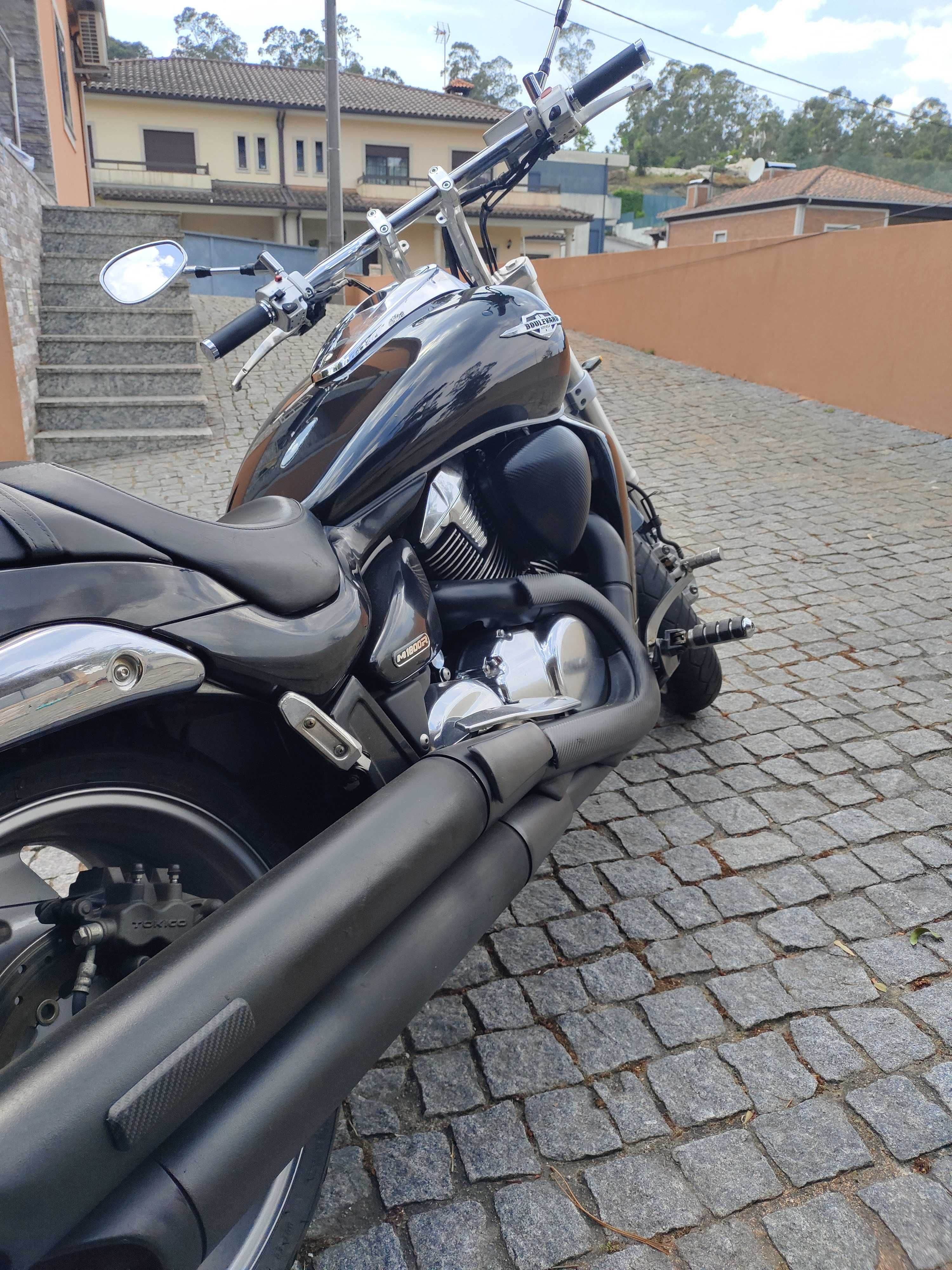 Suzuki intruder VZR 1800R