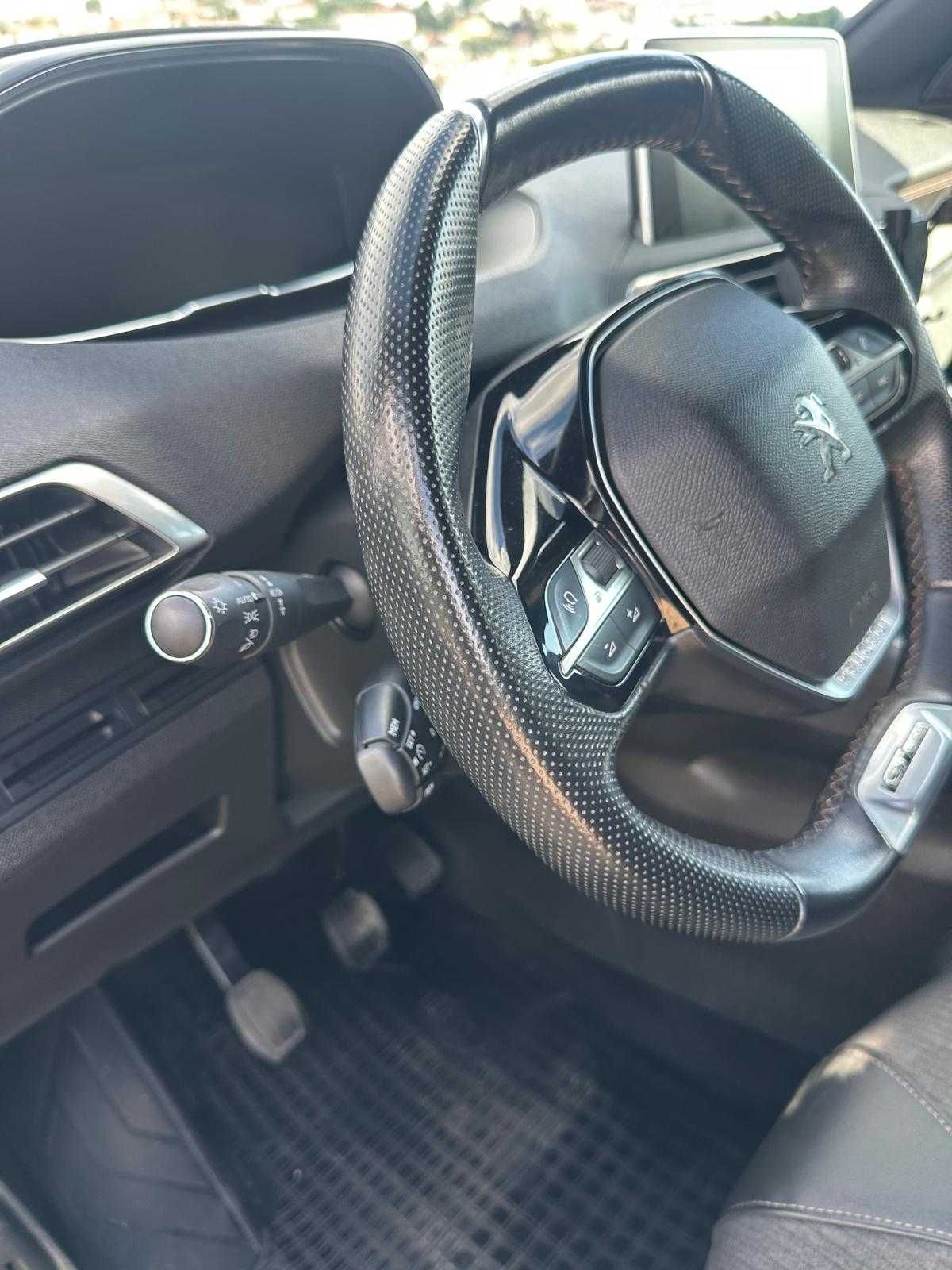 Peugeot 5008 - 1.5 HDI GT LINE