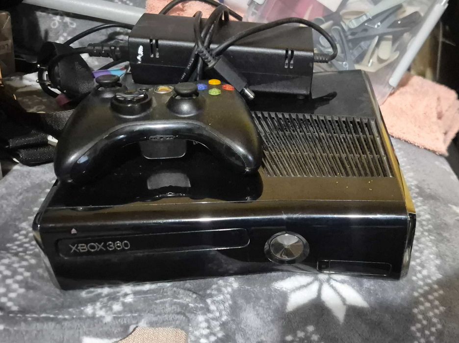 XBOX 360 SLIM Piano xkey 100% sprawny