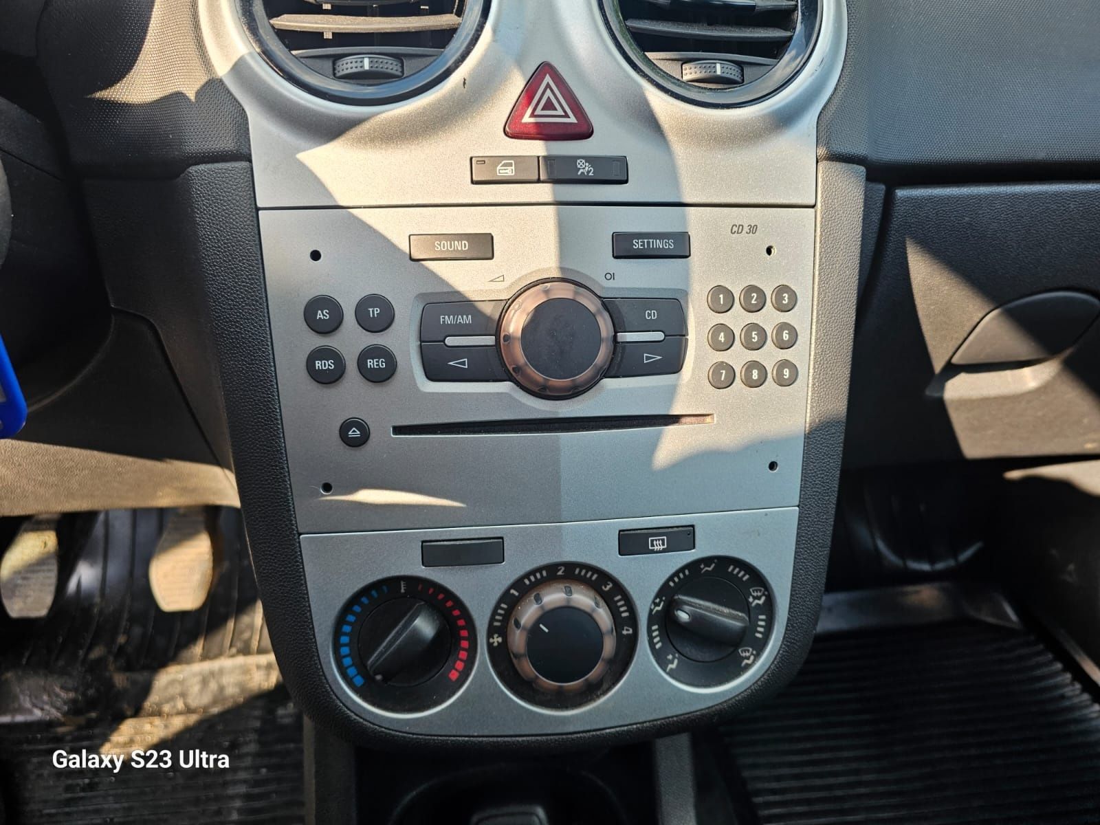 Corsa D 1,2Gaz 2011r 5 drzwi z Niemiec