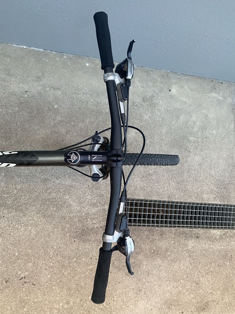 Bicicleta Scott scale 20 carbono