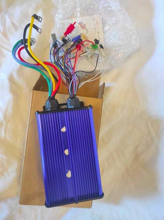 Контроллер  сінусний 48-84В  45-60А для єлектротнаспорту