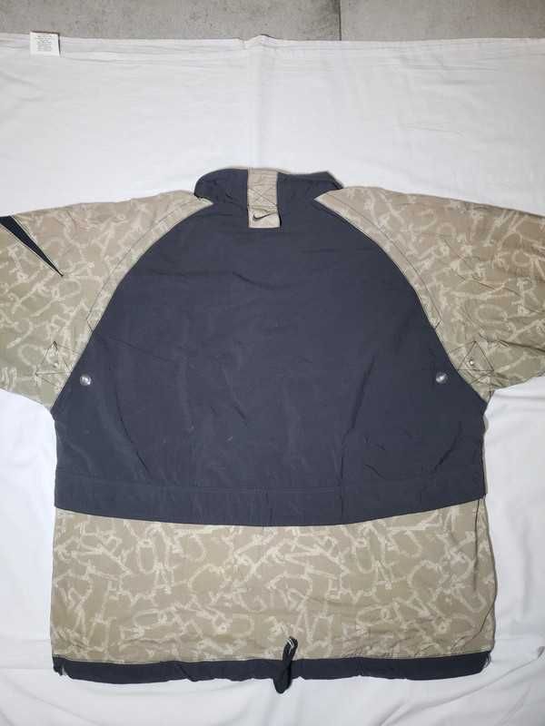 Kurtka Nike Vintage swoosh swag y2k 90's Jacket baggy khaki czarna