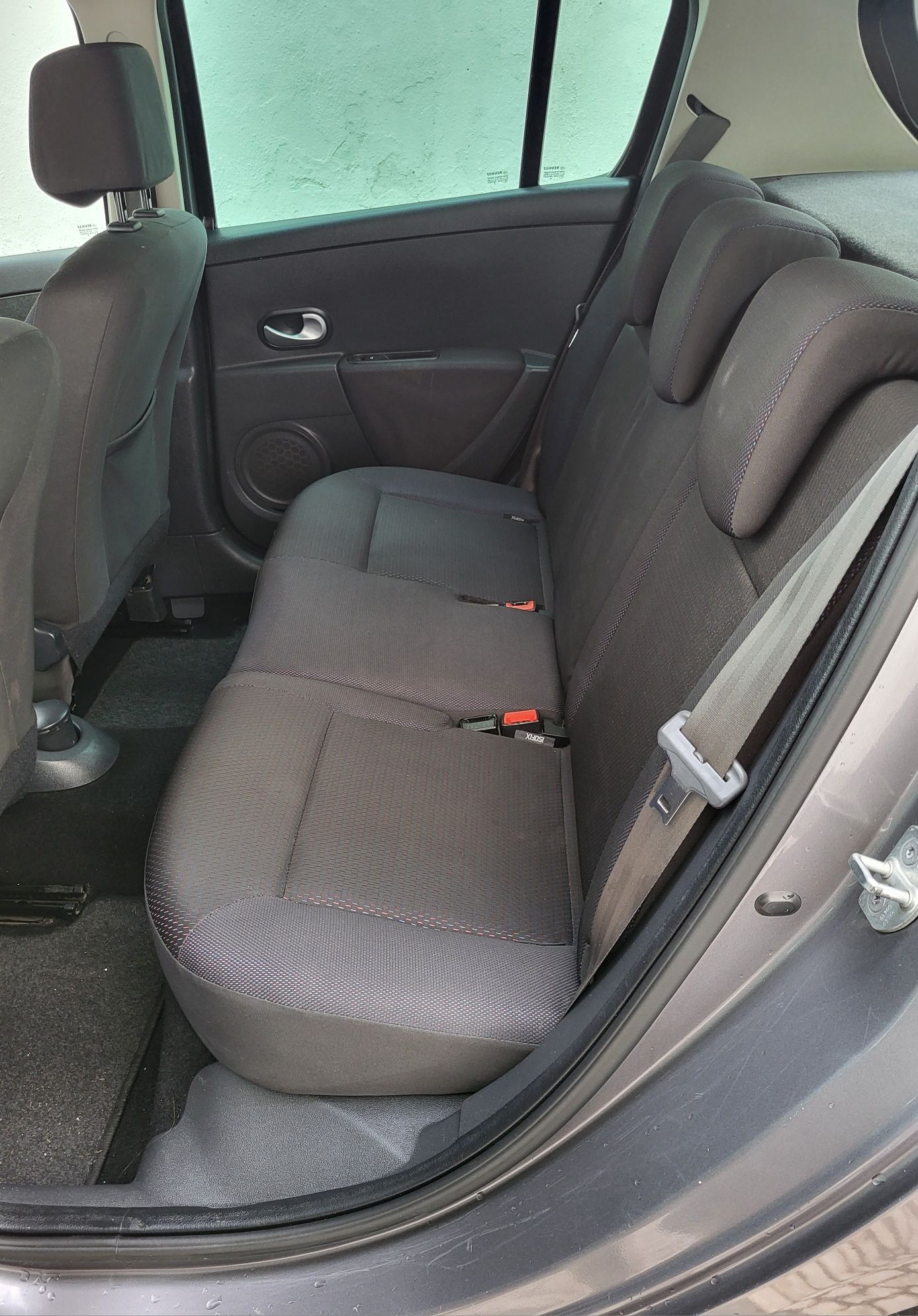 Renault Clio III 1.2 16v 75cv 147mil km