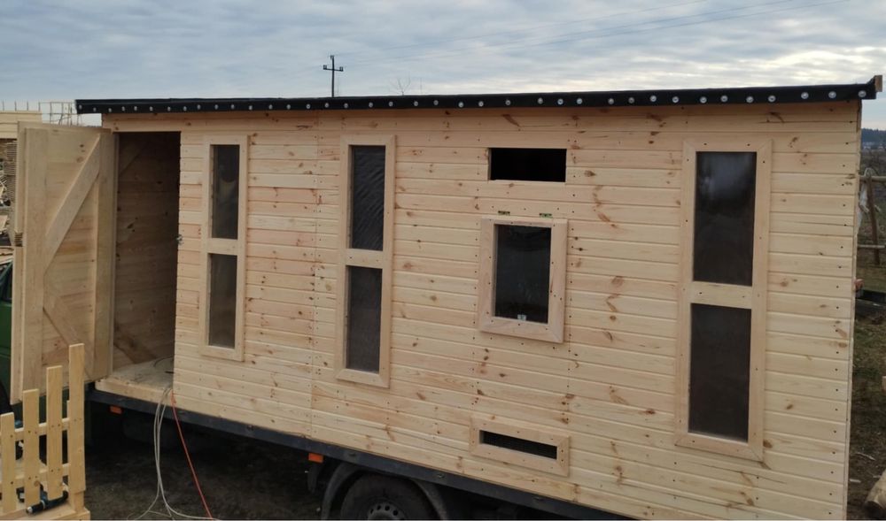 Sprzedam golebnik 2x3,5m