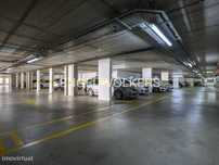 Parque de Estacionamento em Carnaxide