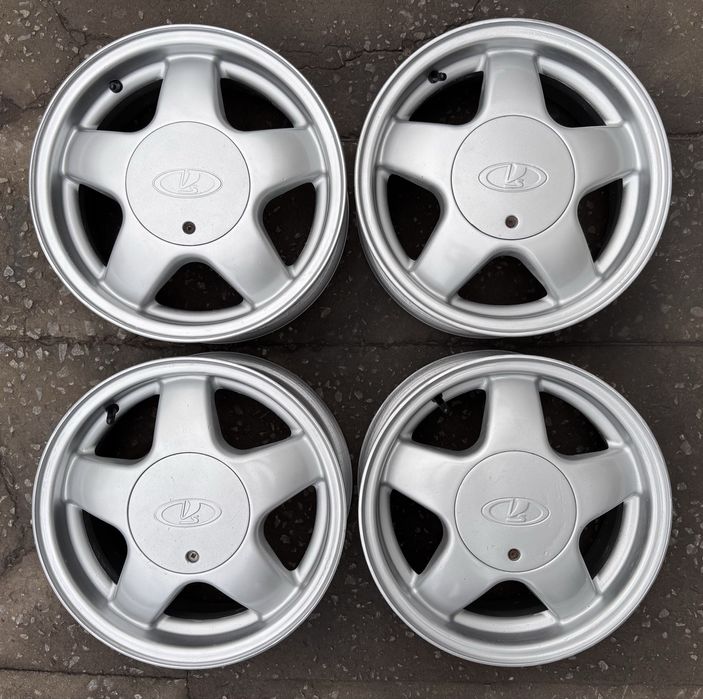 Литые диски r14 4x98 ET-35 ВАЗ/Lada/Калина/Приора/Гранта/Fiat/Alfa