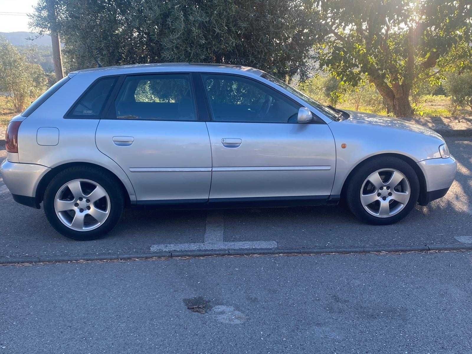 Audi A3 1.9TDI 110CV 5 Portas