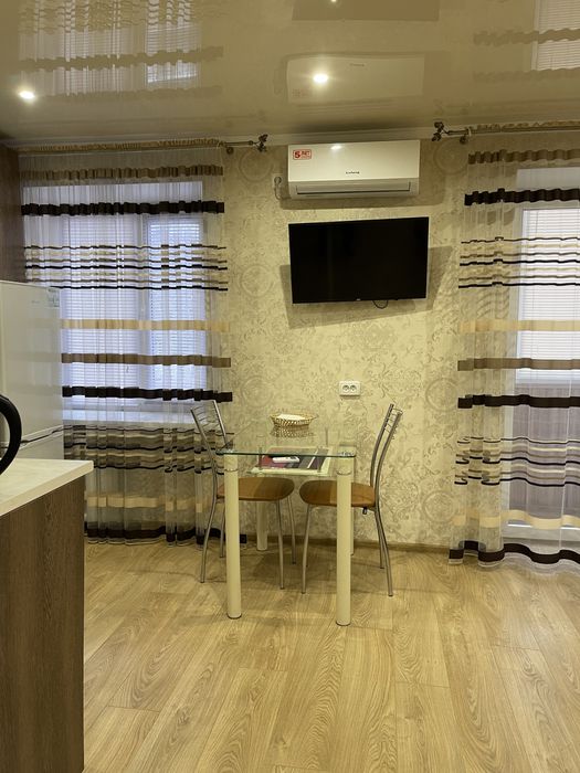 Сдам шикарную и теплую 1-комнатную квартиру !