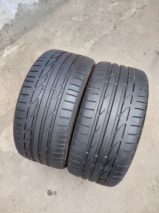 Bridgestone - 245/35/18