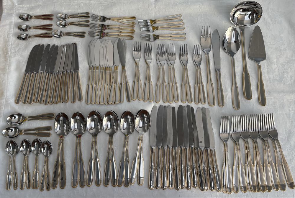 Faqueiro aço inox 18/10 c/ ouro 24K